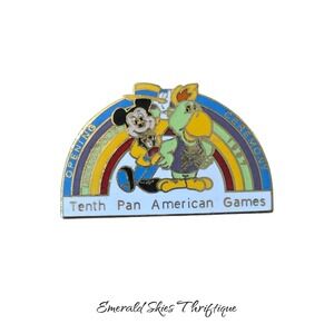 Tenth Pan American Games Indianapolis Disney Pin Back Mickey & Amigo free ship